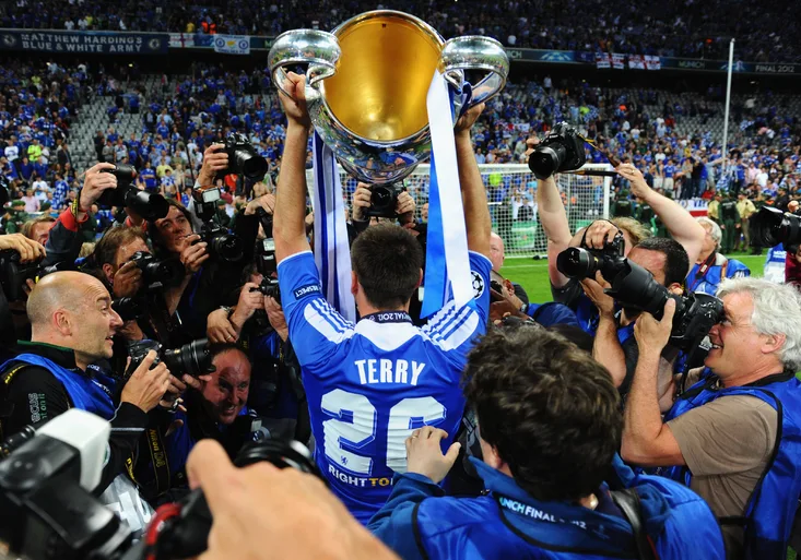 Nahoru i dolů. Nejlepší a nejhorší momenty Johna Terryho v dresu Chelsea, tituly i zahýbání
