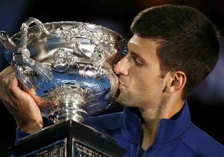 Australian Open: Djokovič ve třech setech smetl Murrayho a pošesté slaví