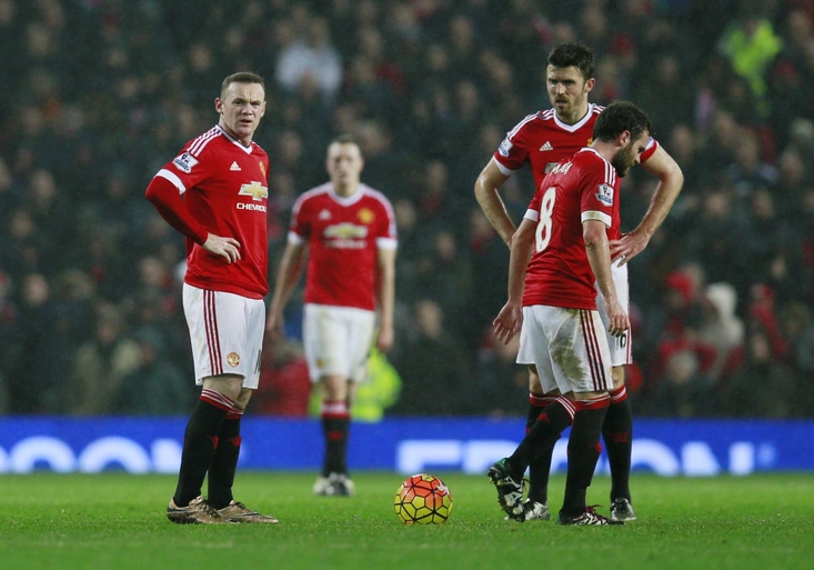 Tip O2 Sport: Newcastle uhraje s Manchesterem United remízu! Jak dopadne Arsenal v Liverpoolu?
