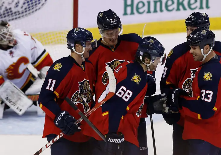 NHL: Jágrova paráda proti Rangers stačila na bod. Co je s Pavelcem? Proč nedochytal?
