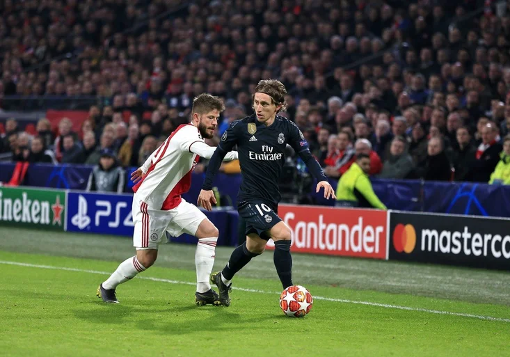 Liga mistrů pozná první čtvrtfinalisty: Potvrdí Real s Tottenhamem postup?