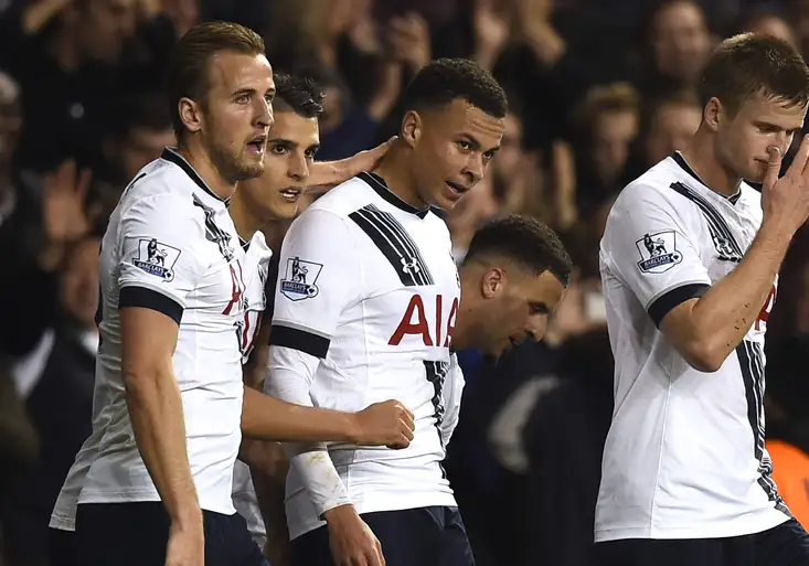 Premier League: Aston Ville dohled nového kouče nepomohl. Tottenham si připsal očekávanou výhru