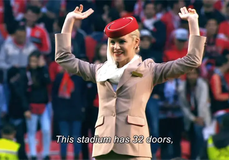 Letušky rozjely na fotbale velkou show! Jak se vám líbí netradiční úvod lisabonského derby?
