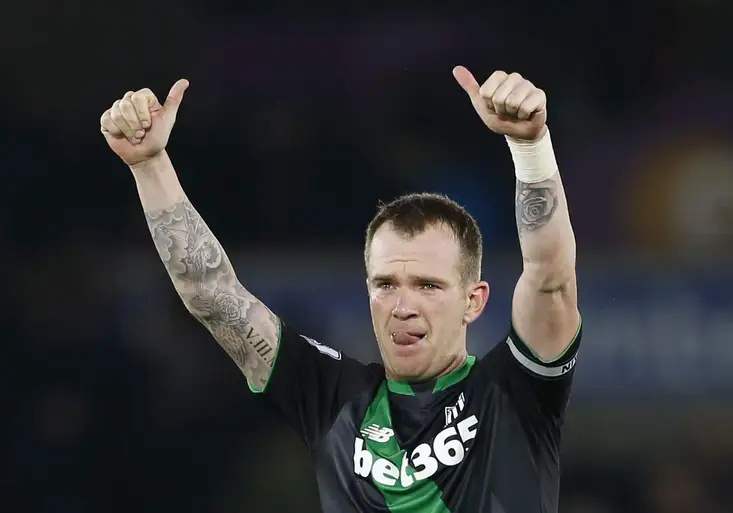 Labutě se potápí. Swansea doma prohrála se Stoke, které ji přeskočilo v tabulce Premier League