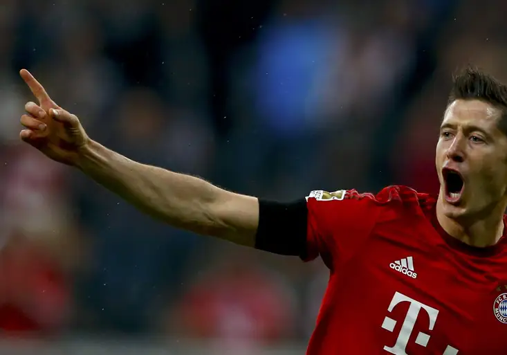 Liga mistrů: Muž nebo žena. Příjmení Lewandowski, to jsou zkrátka góly. To Angličané chřadnou. Arsenalu se směje i Moyes