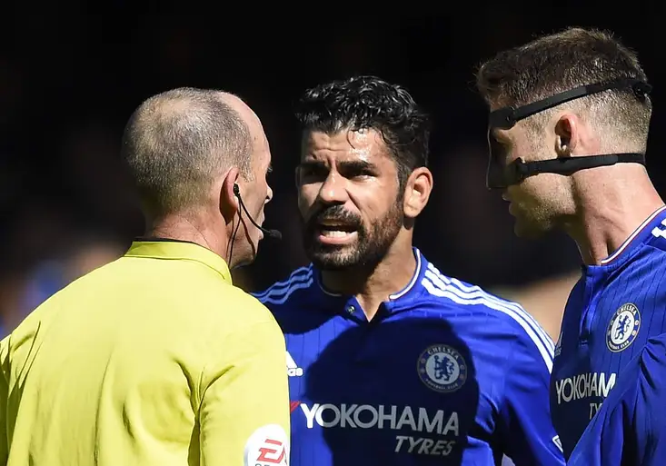 Perličky z 6. kola Premier League aneb DIEGO COSTA speciál. Fanoušci si lámou hlavu: Je to génius nebo blázen?