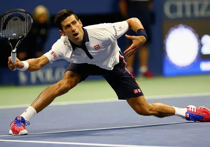 Djokovič měl nervy a rozcupoval raketu. Co světovou jedničku tak namíchlo?