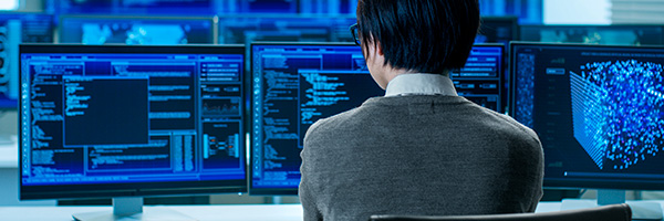 O2 Security Expert Center: Ochrana kyberprostoru připomíná detektivní práci nebo těžbu zlata