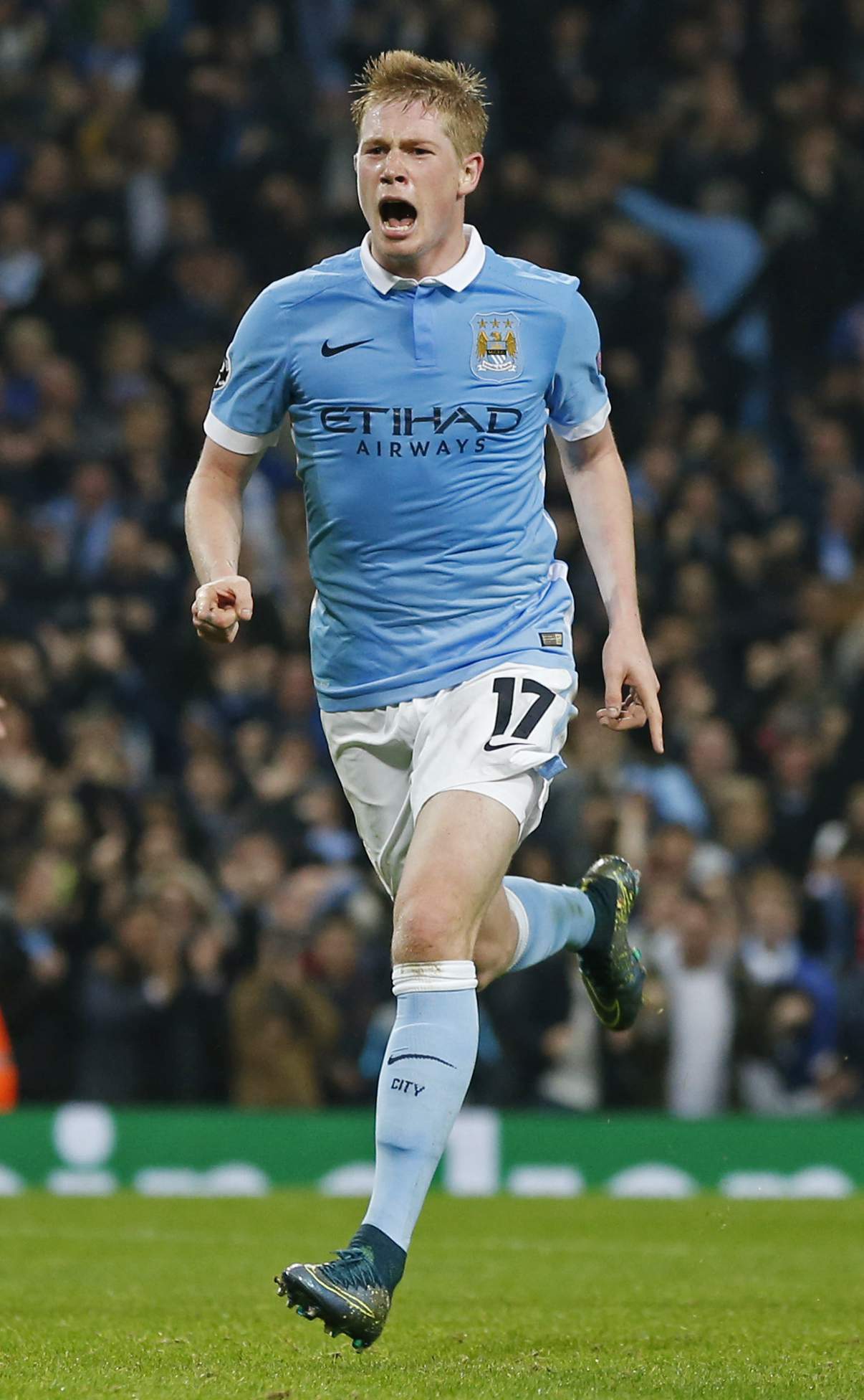 Football - Manchester City v Sevilla - UEFA Champions League Group Stage - Group D - Etihad Stadium, Manchester, England - 21/10/15 Manchester City's Kevin De Bruyne celebrates scoring their second goal Reuters / Phil Noble Livepic EDITORIAL USE ONLY.