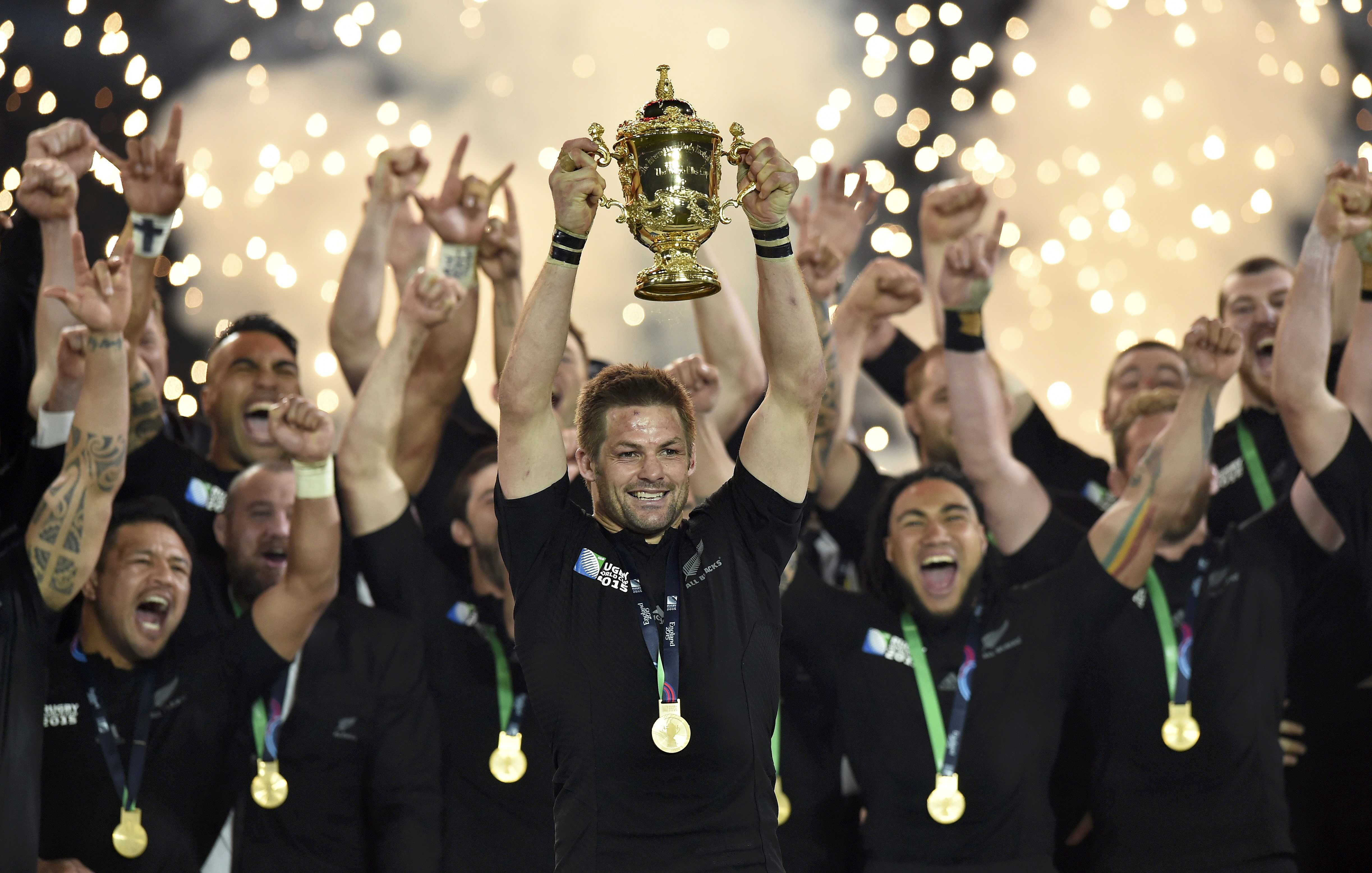 Captain Richie McCaw of New Zealand holds up the Webb Ellis Cup after winning the Rugby World Cup Final against Australia at Twickenham in London, October 31, 2015. New Zealand won by 34-17.     REUTERS/Toby Melville   Picture Supplied by Action Images