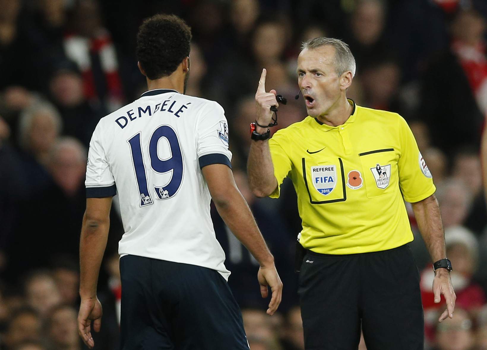 Football - Arsenal v Tottenham Hotspur - Barclays Premier League - Emirates Stadium - 8/11/15 Referee Martin Atkinson gestures to Tottenham's Mousa Dembele Action Images via Reuters / Andrew Couldridge Livepic EDITORIAL USE ONLY. No use with unauthorized audio, video, data, fixture lists, club/league logos or "live" services. Online in-match use limited to 45 images, no video emulation. No use in betting, games or single club/league/player publications.  Please contact your account representative for further details.