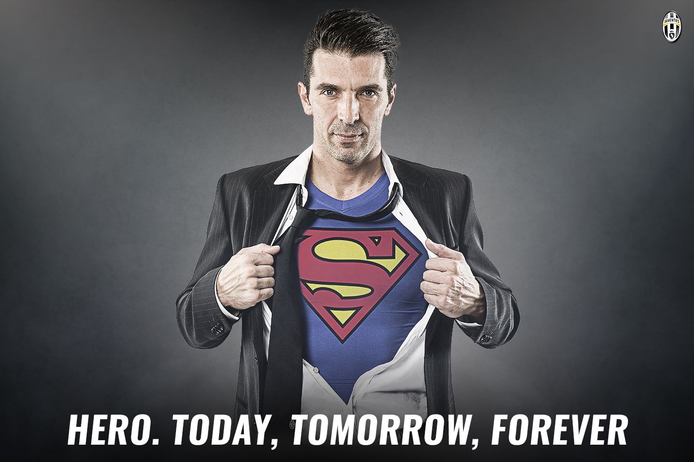 Buffon Juventus superman