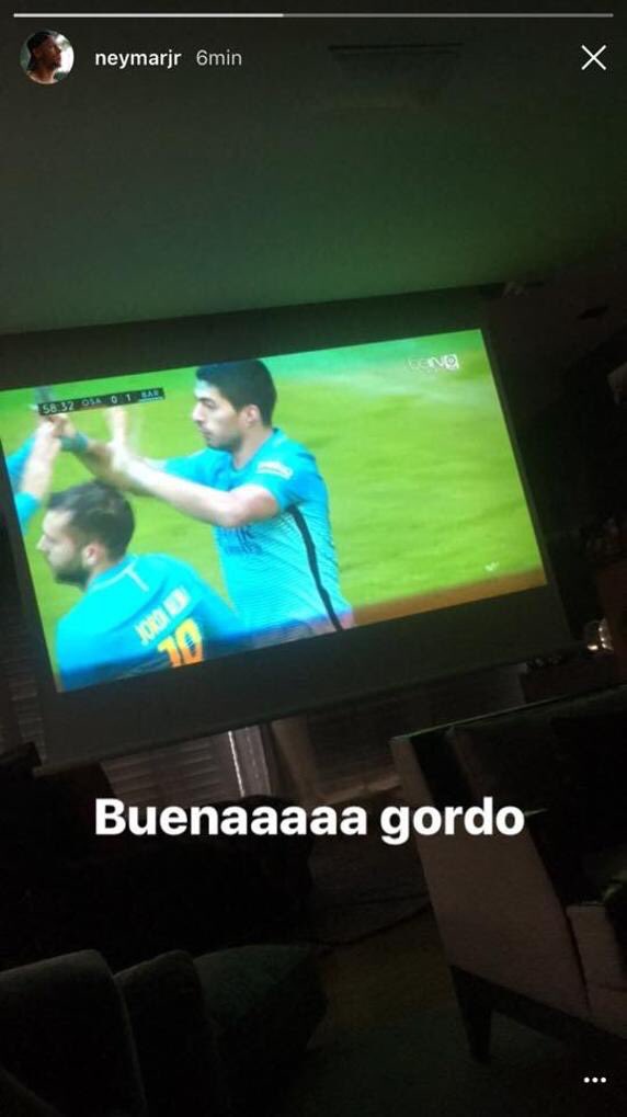 Neymar troloval Suáreze